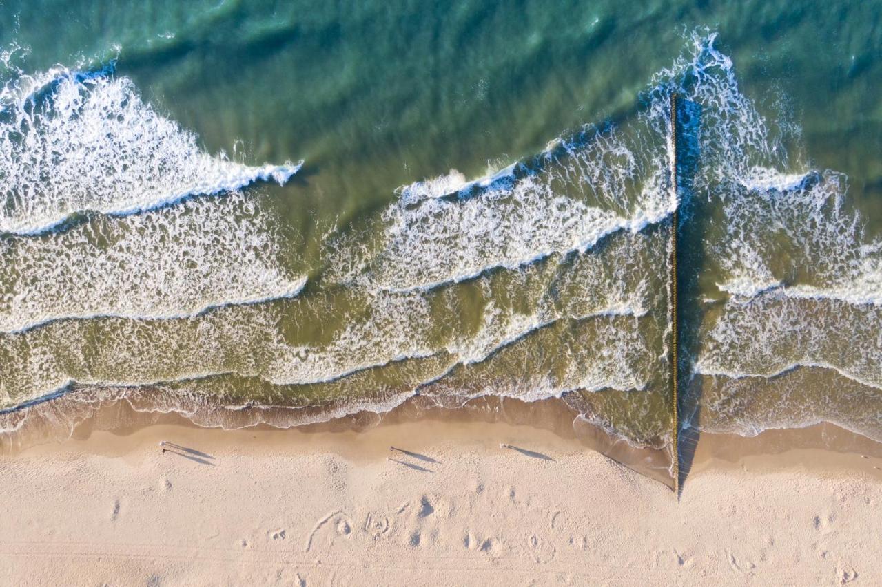Collins Beach Ustronie Morskie Esterno foto